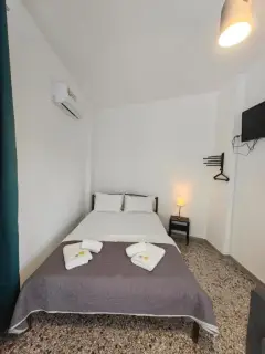 608472515