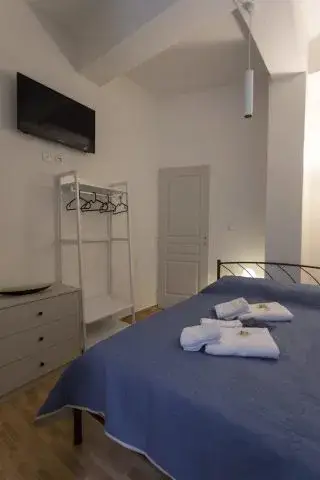 Picture of a double bed in a room